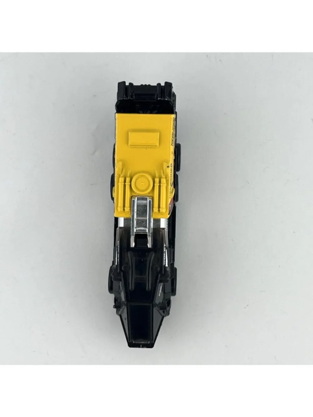 Matchbox Colet K/30 Jaguar R8 Fire Rescue Truck Yellow 2009